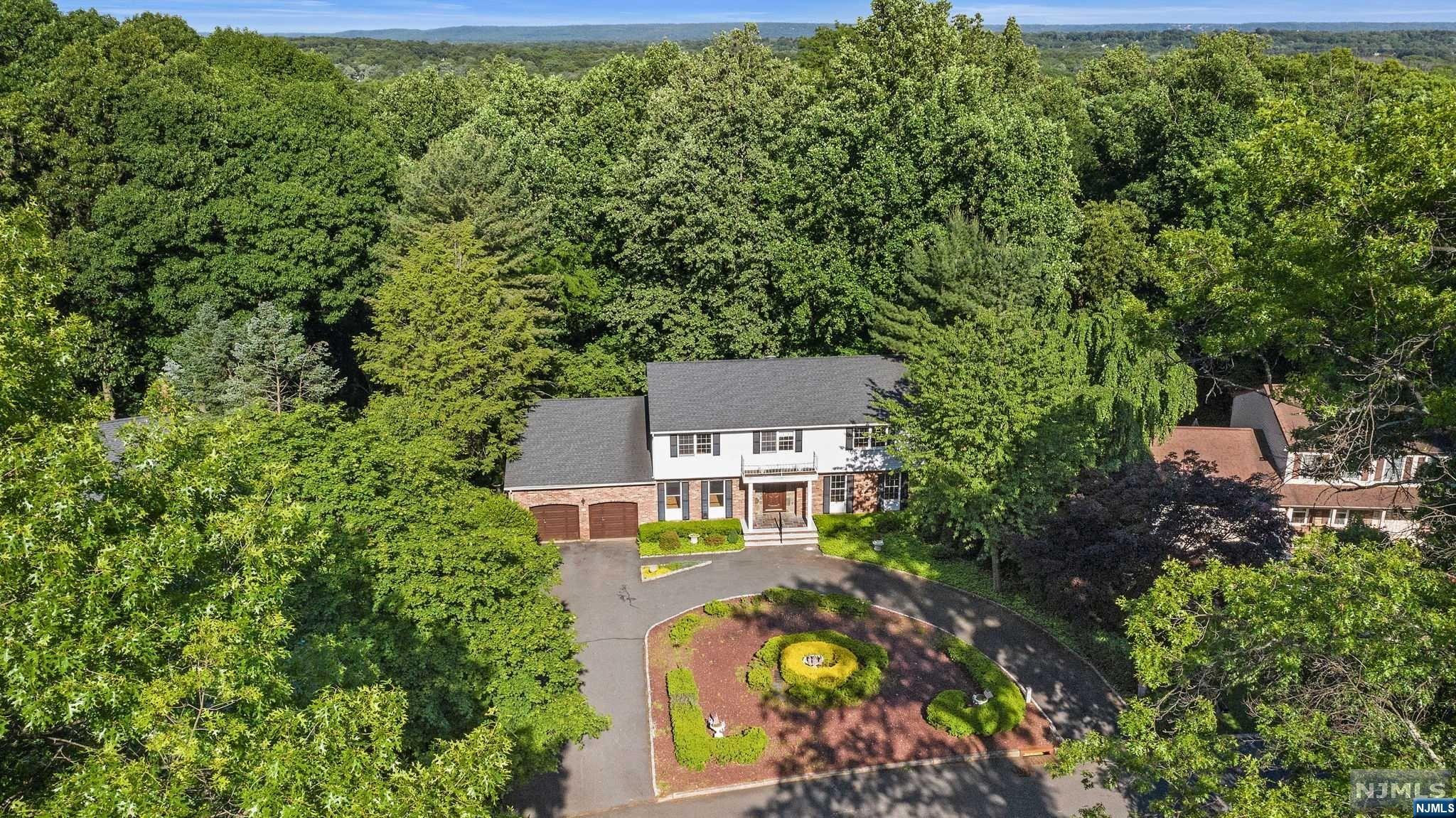 91 Douglas Drive