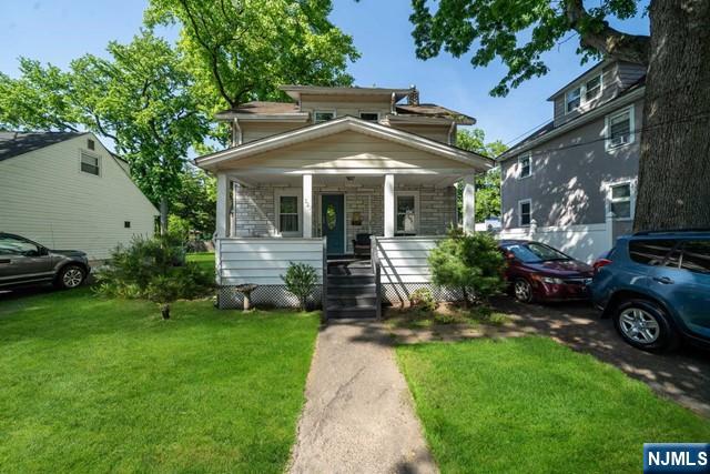 323 W Avenue