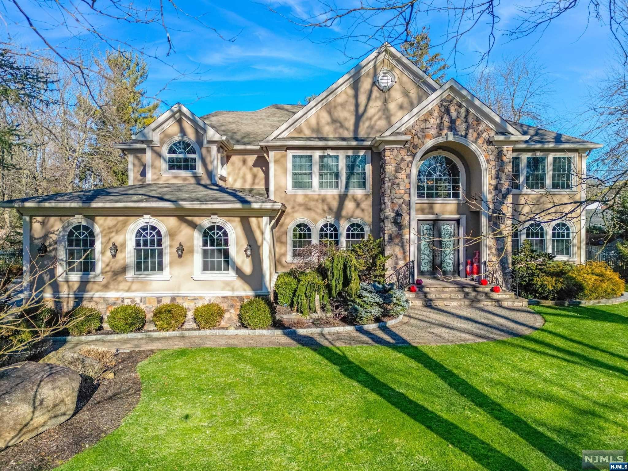334 Meadowbrook Road
