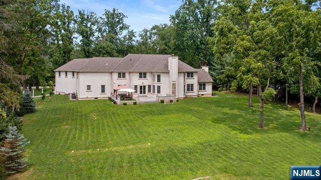 745 Colonial Road