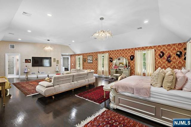 745 Colonial Road