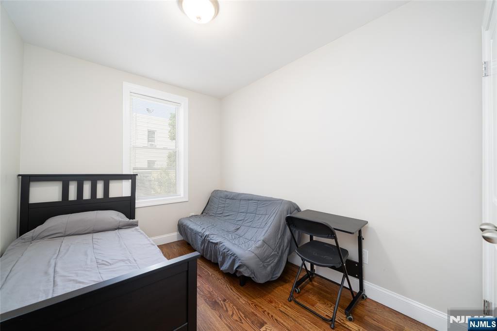 1306 27th Street 1