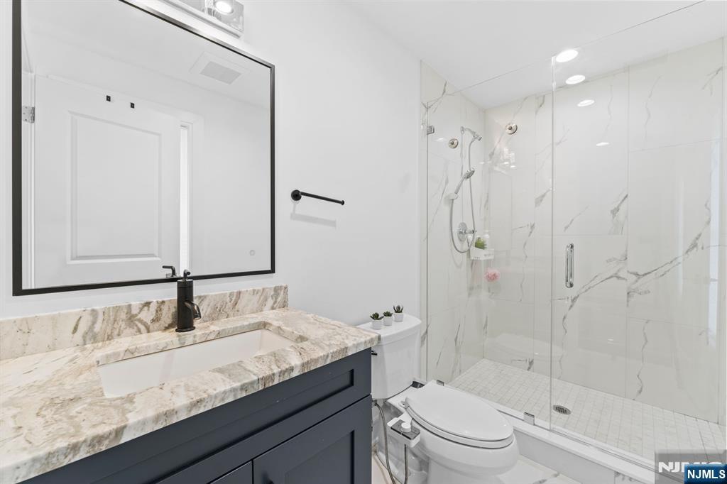 110 Mason Court 3H