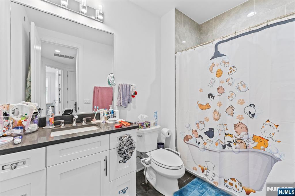 110 Mason Court 3H