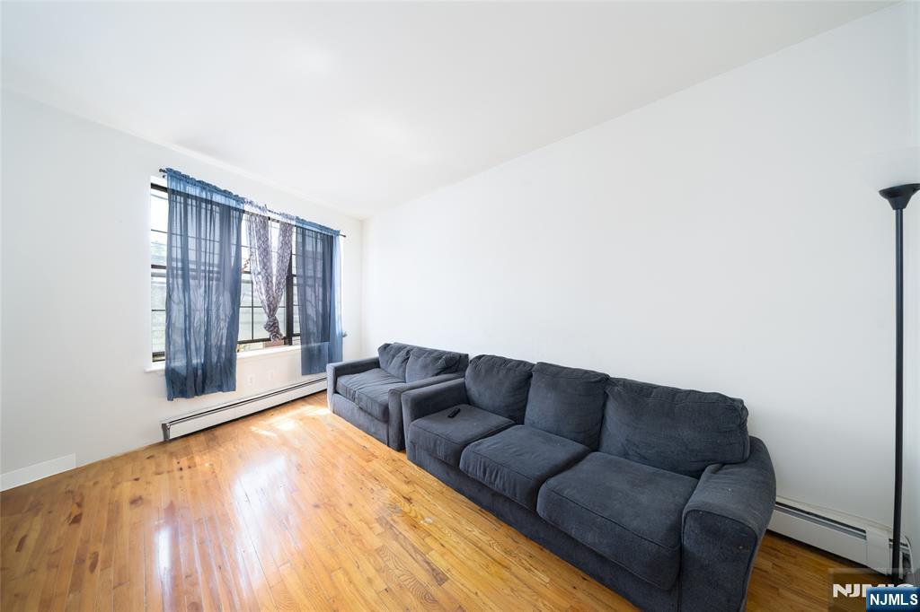 171 Old Bergen Road 201