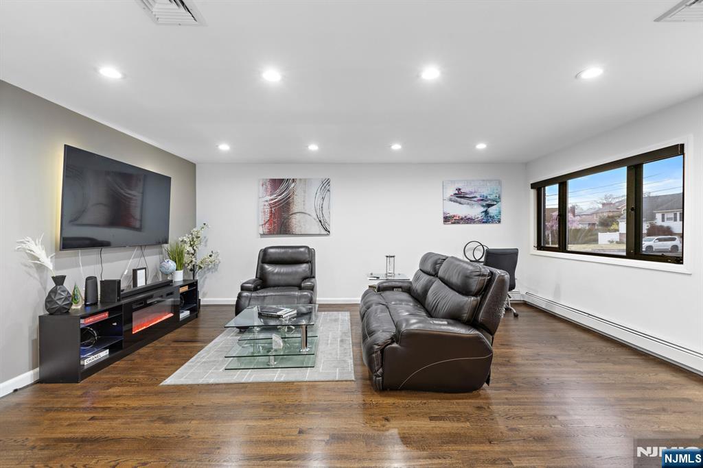 1061 Glen Road