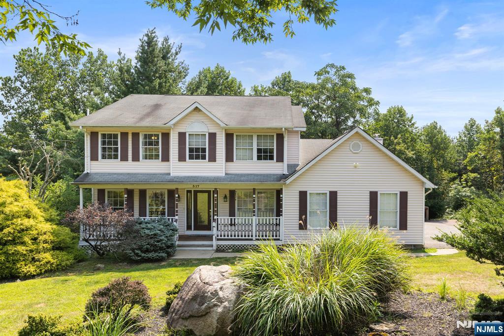 517 Kings Point Trail
