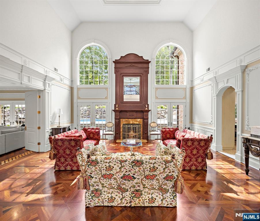 146 E Allendale Road