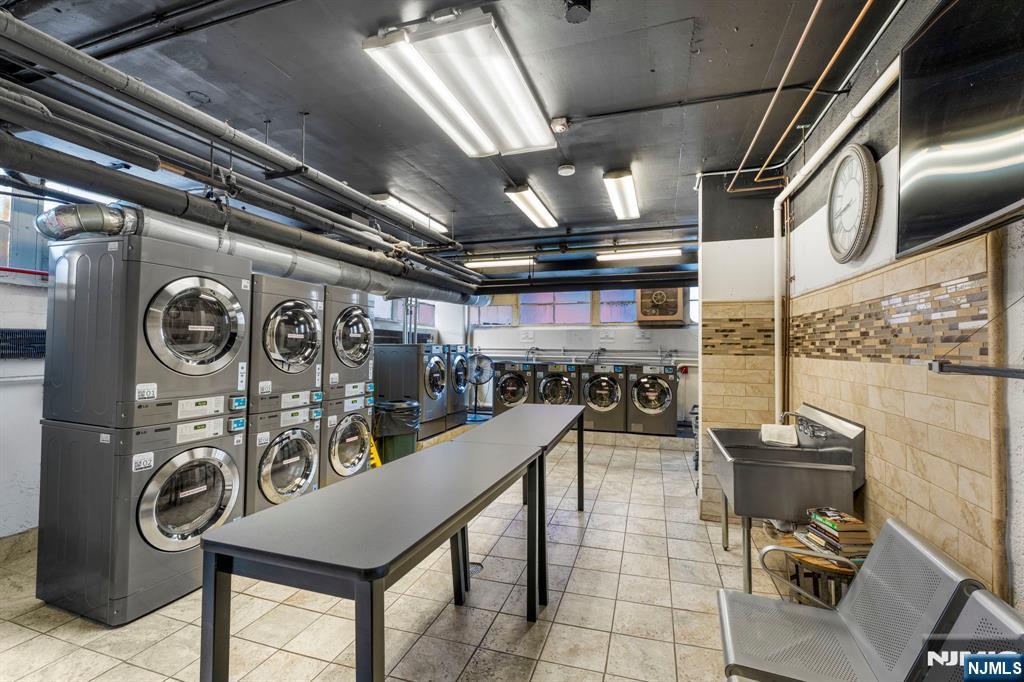 90 Prospect Avenue 9B