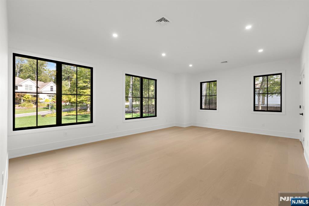 36 Hampshire Hill Road