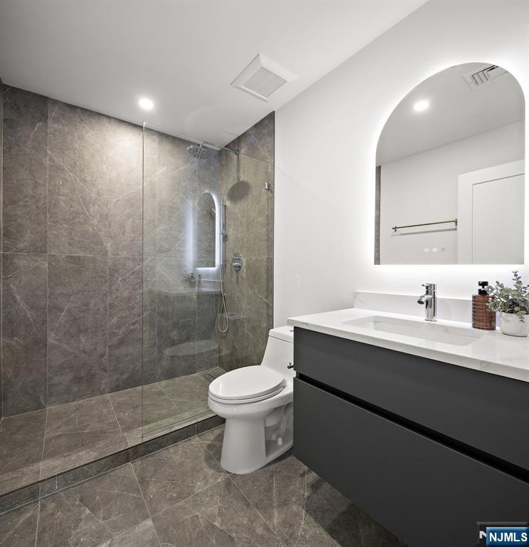 36 Hampshire Hill Road