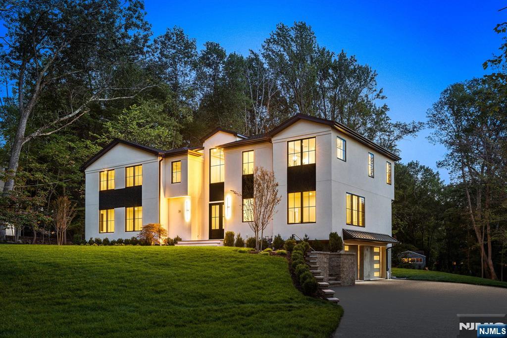 36 Hampshire Hill Road