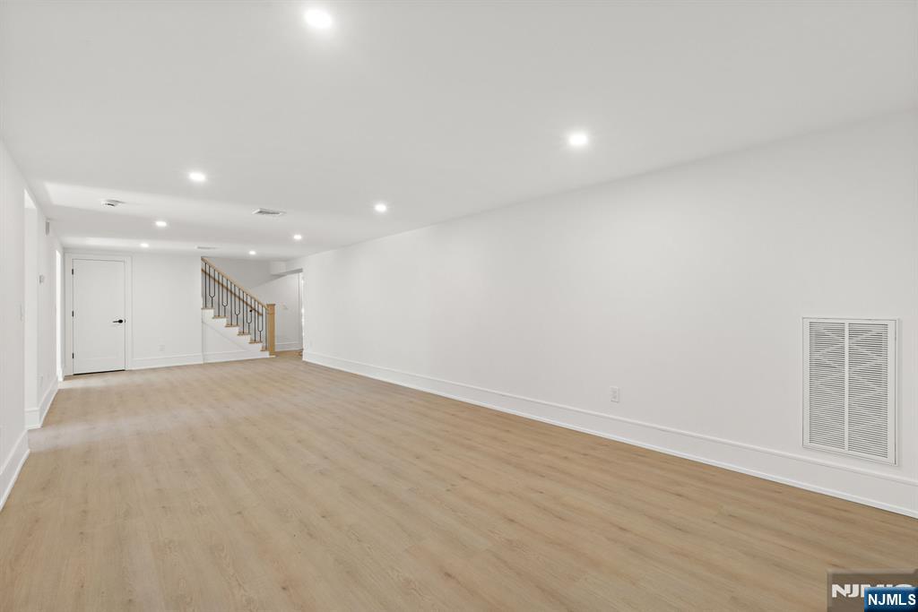 36 Hampshire Hill Road