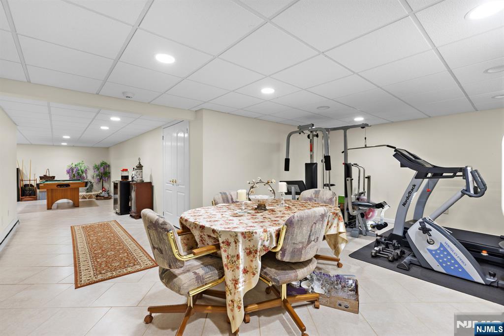 1090 High Mountain Road