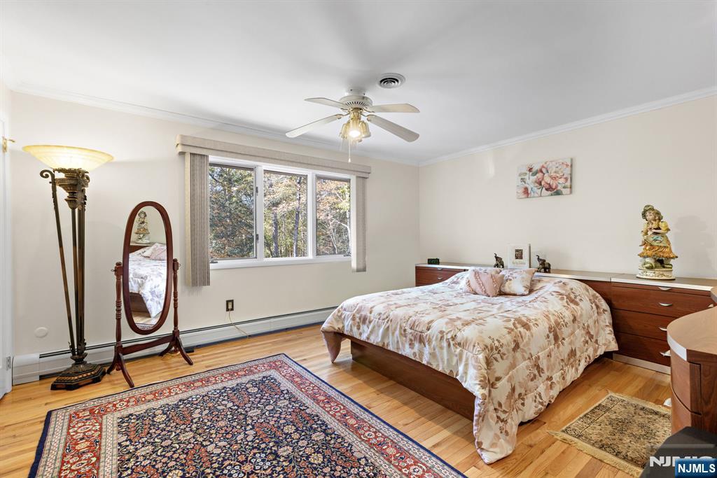 1090 High Mountain Road