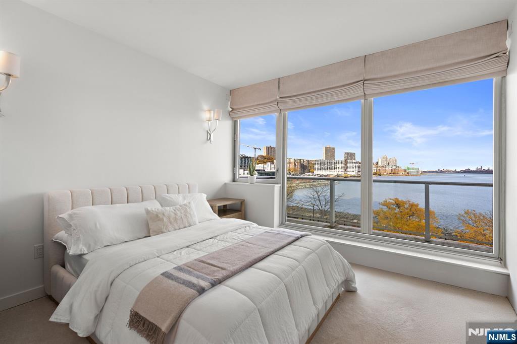 1000 Avenue At Port Imperial 410