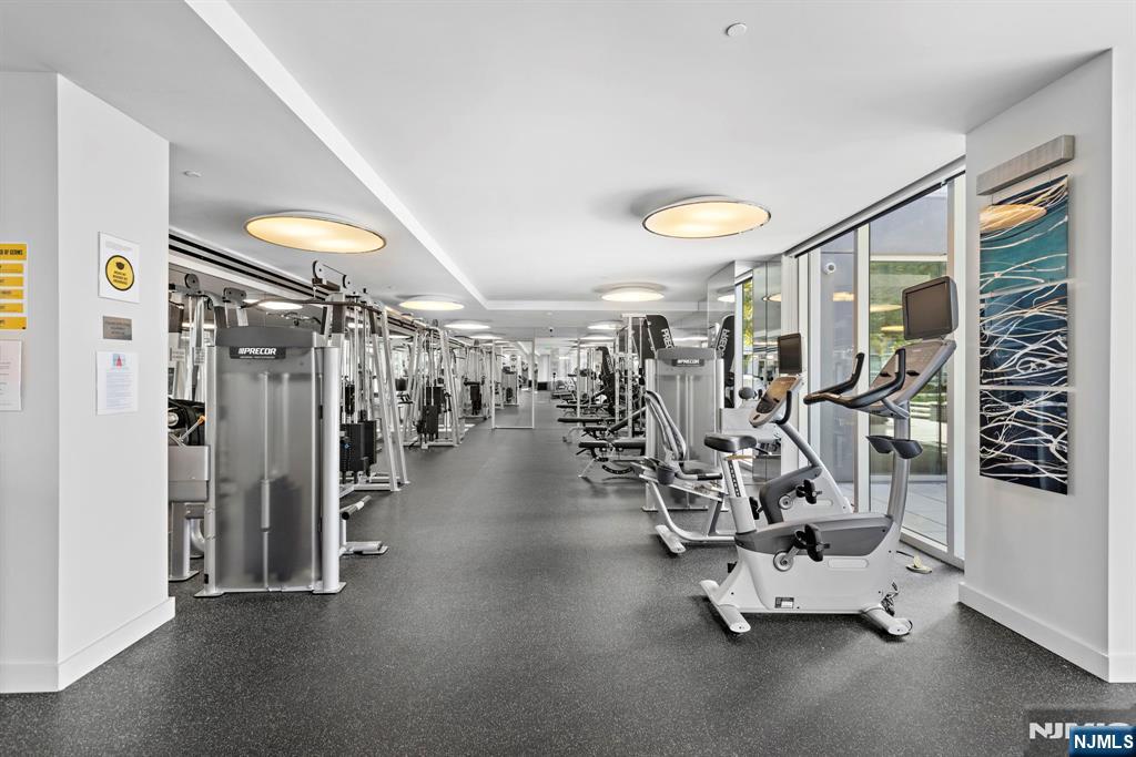 1000 Avenue At Port Imperial 410