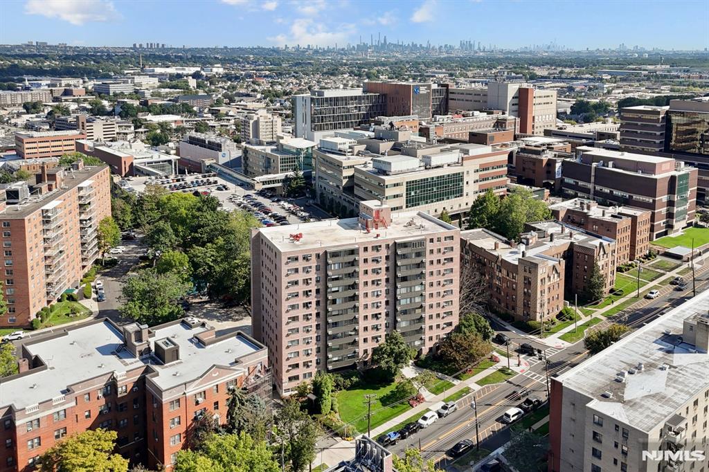 90 Prospect Avenue 9B