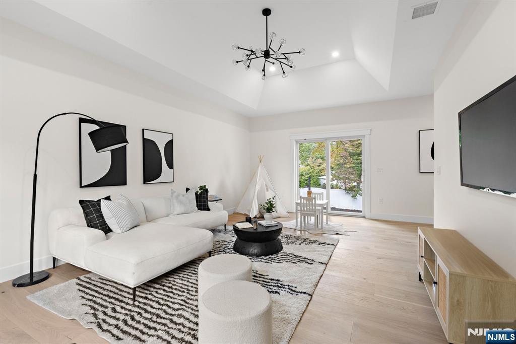 199 Darlington Avenue