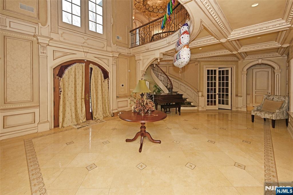 22 Pembroke Trail