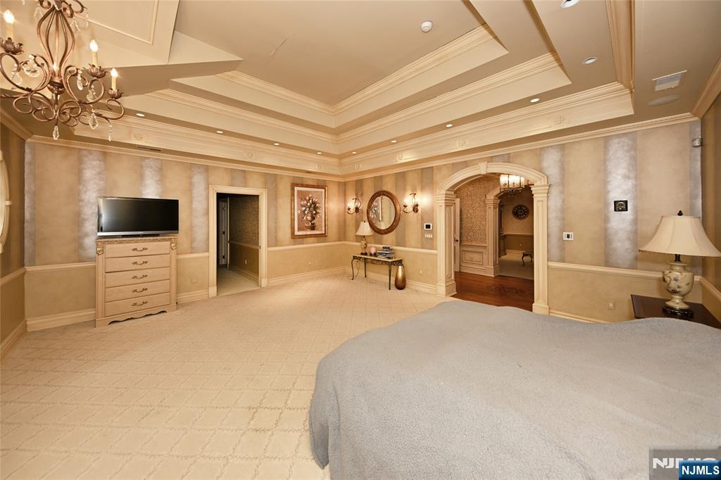 22 Pembroke Trail