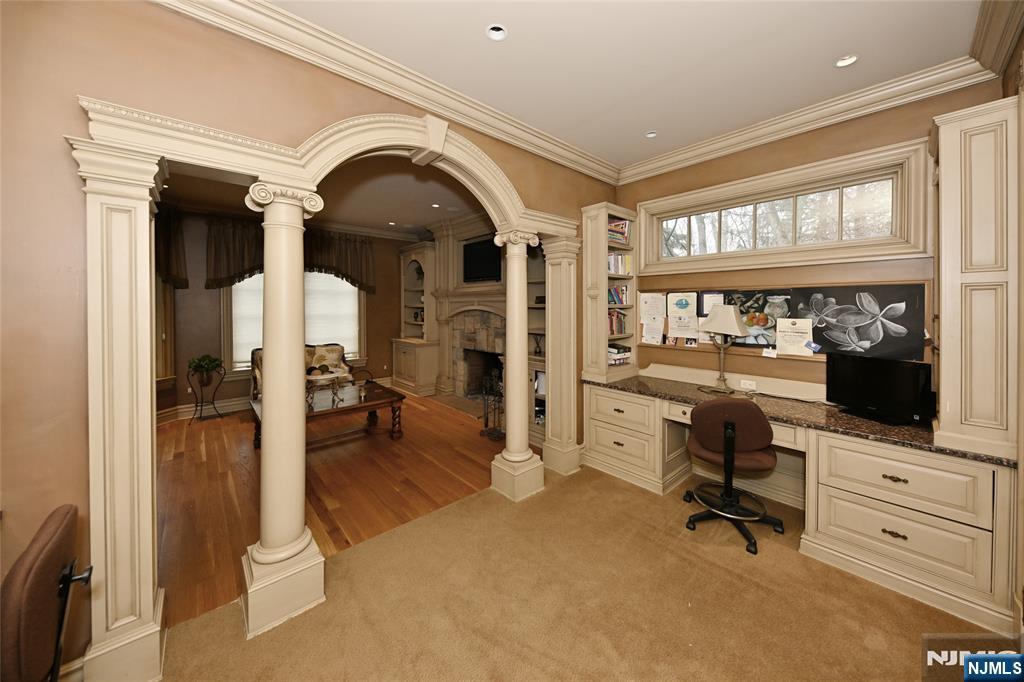 22 Pembroke Trail