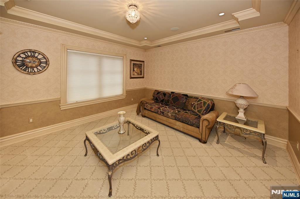 22 Pembroke Trail