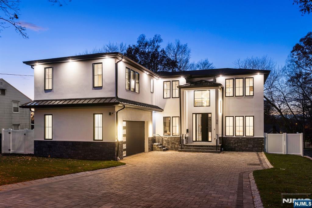 375 Burnet Place