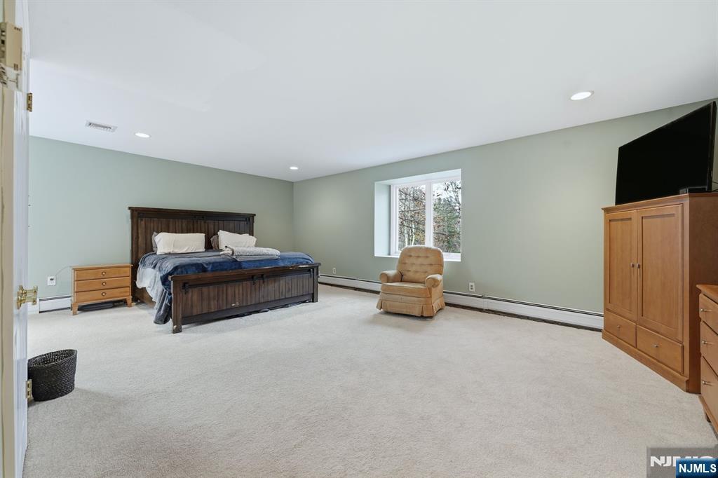 425 Saddle Back Trail