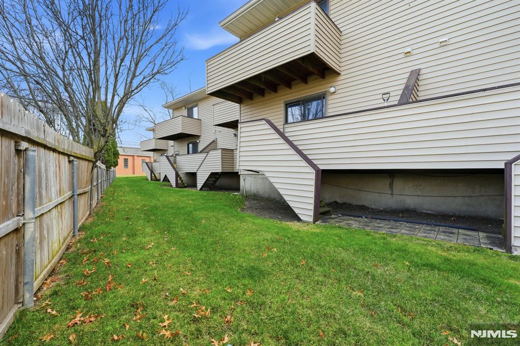 77 Liberty Street 17