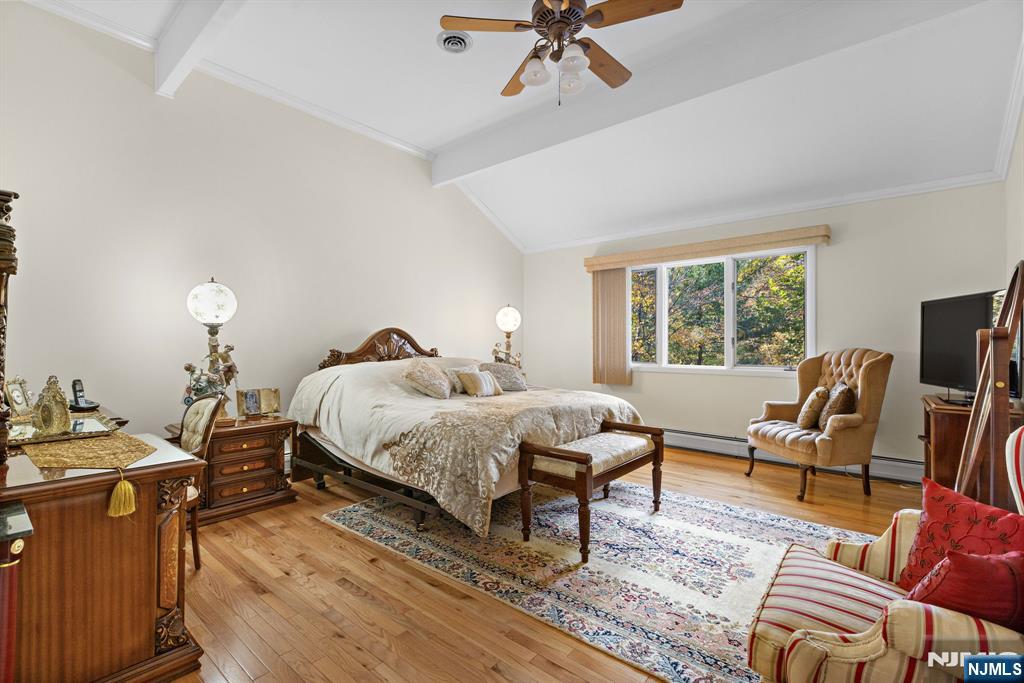 1090 High Mountain Road