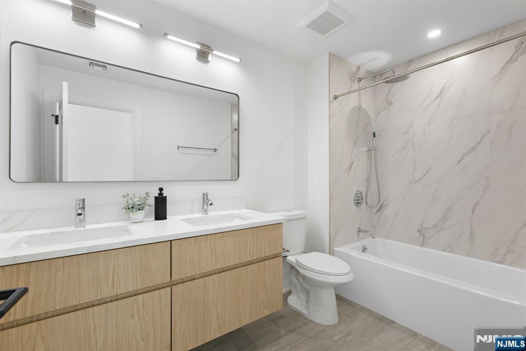 36 Hampshire Hill Road