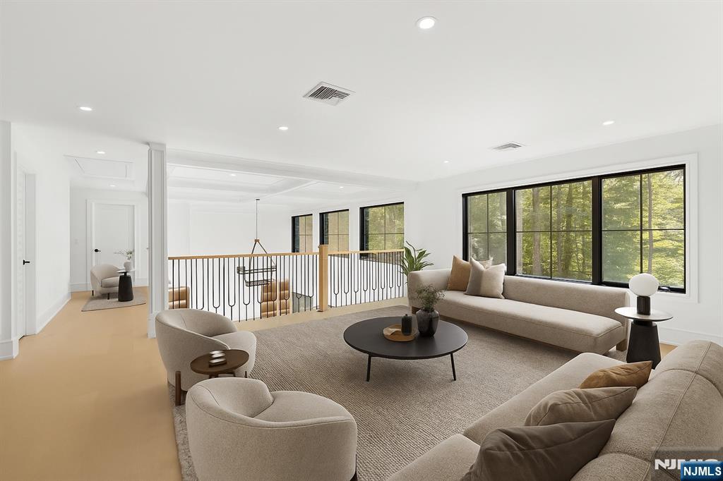 36 Hampshire Hill Road