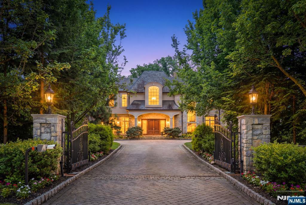 11 Elden Drive