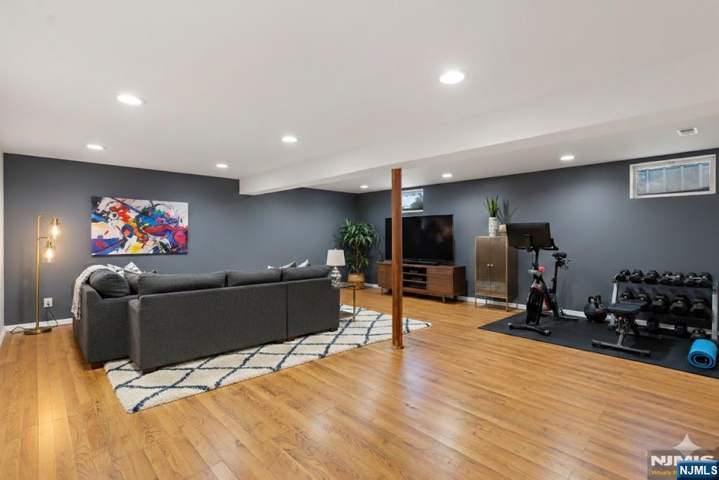 232 W Midland Avenue