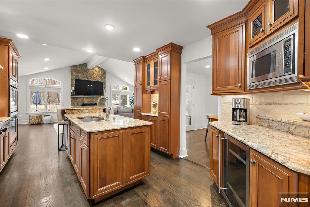 379 Butternut Avenue