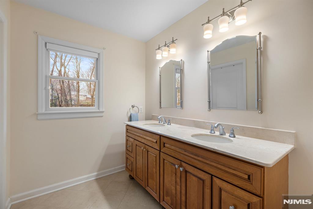 379 Butternut Avenue