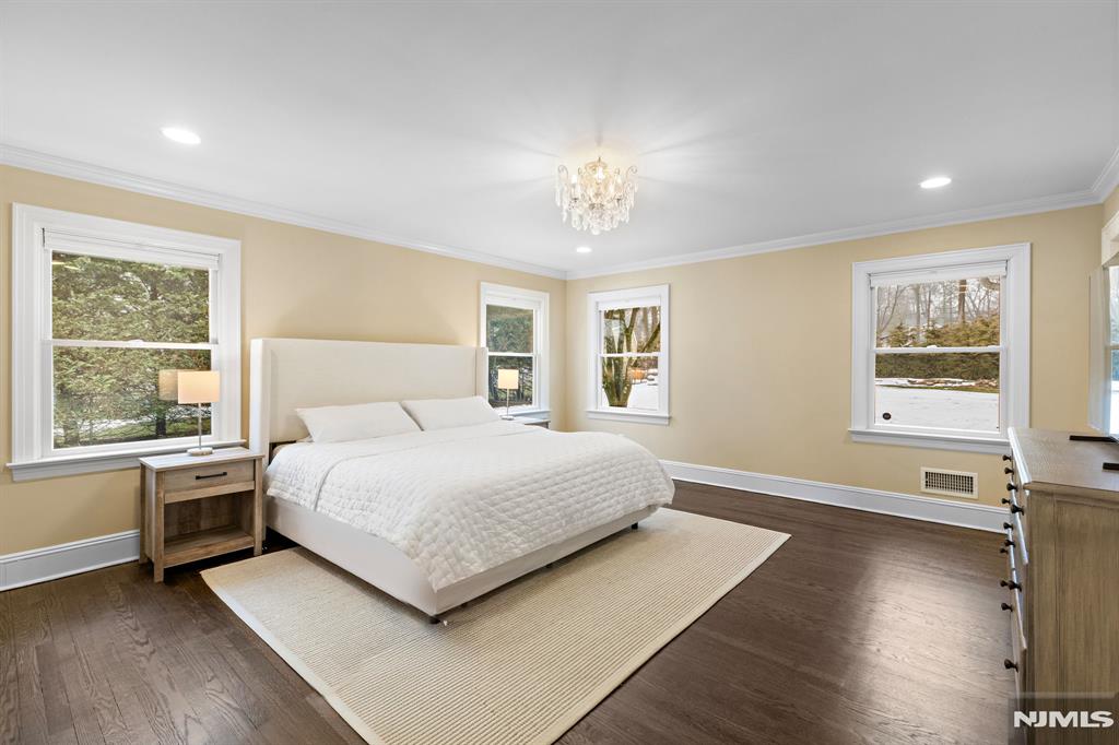 379 Butternut Avenue