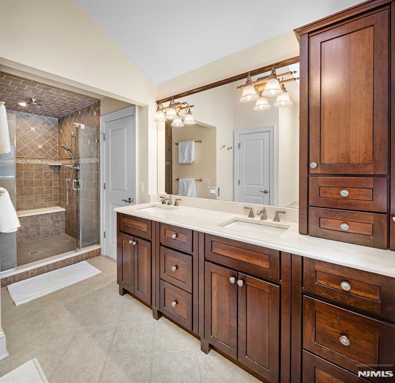 379 Butternut Avenue