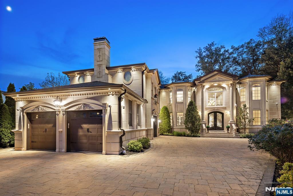 56 Lilac Lane