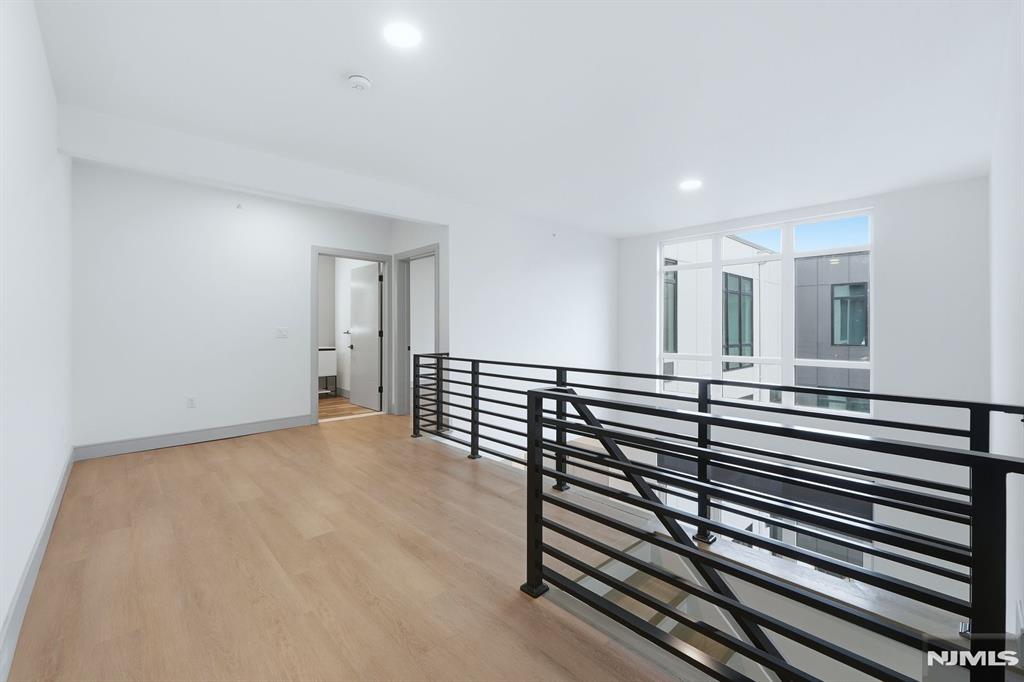 1435 10th Street 410