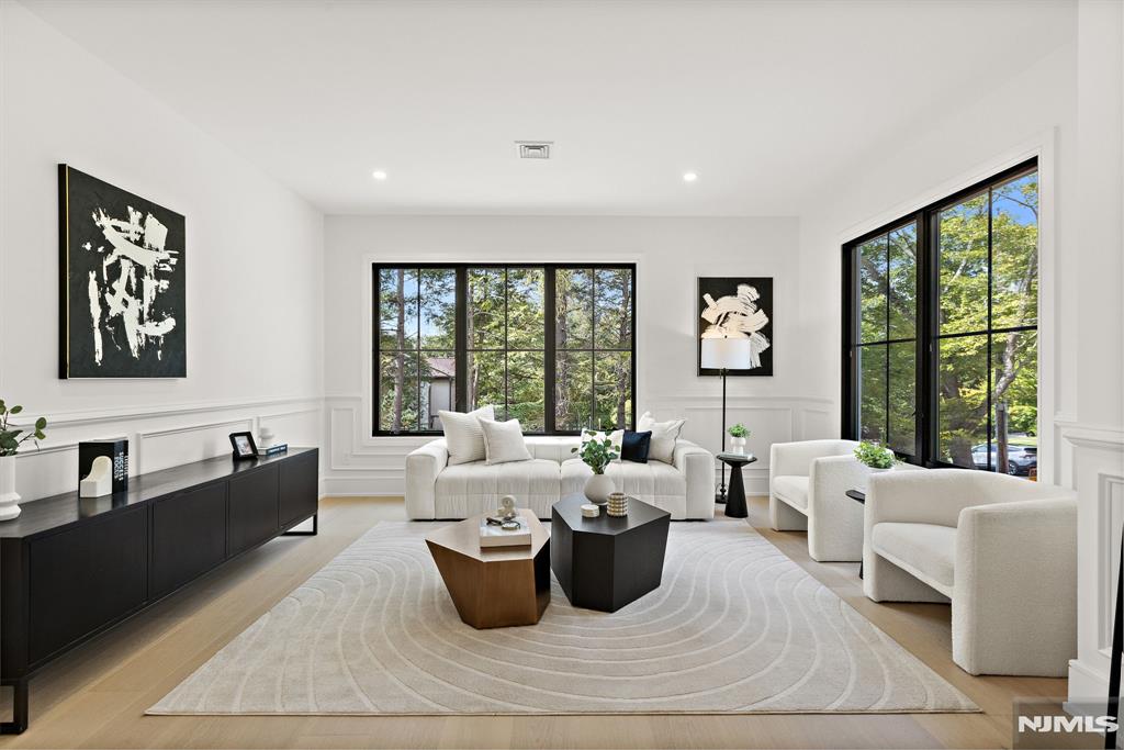 36 Hampshire Hill Road