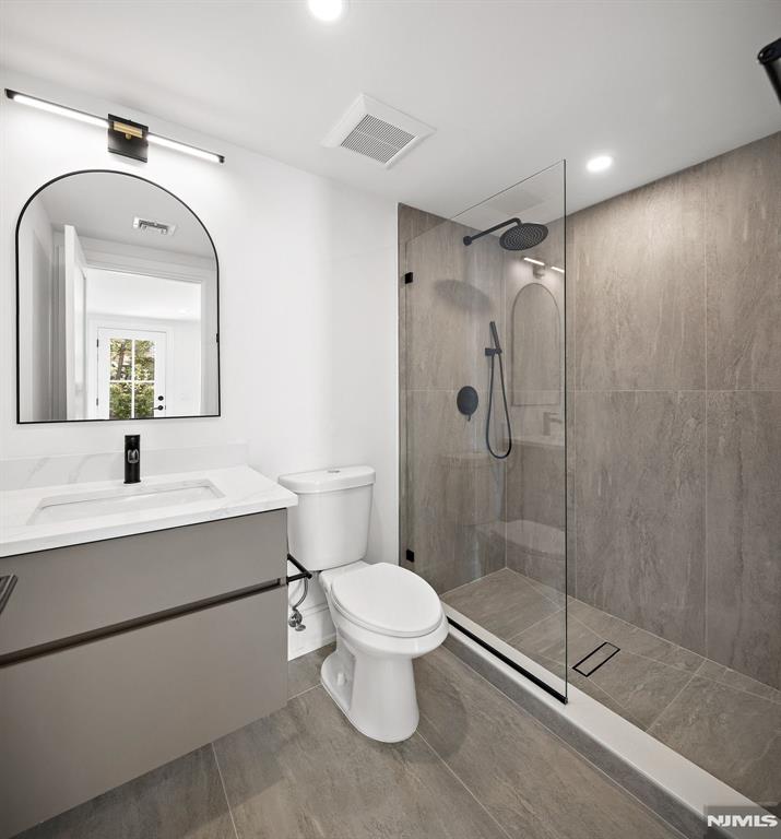 36 Hampshire Hill Road