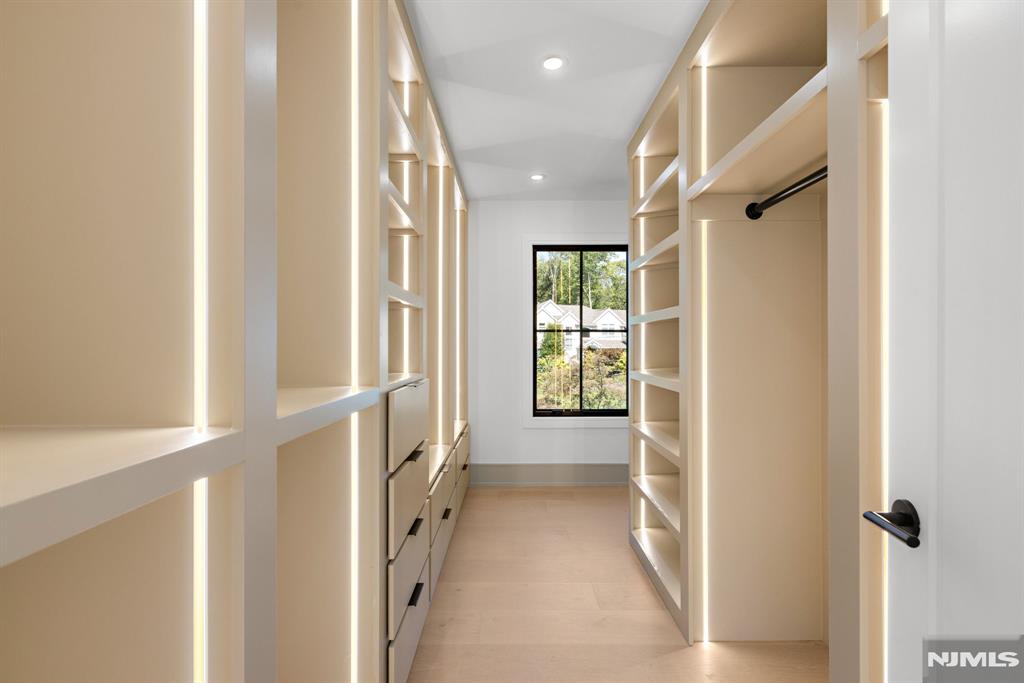 36 Hampshire Hill Road