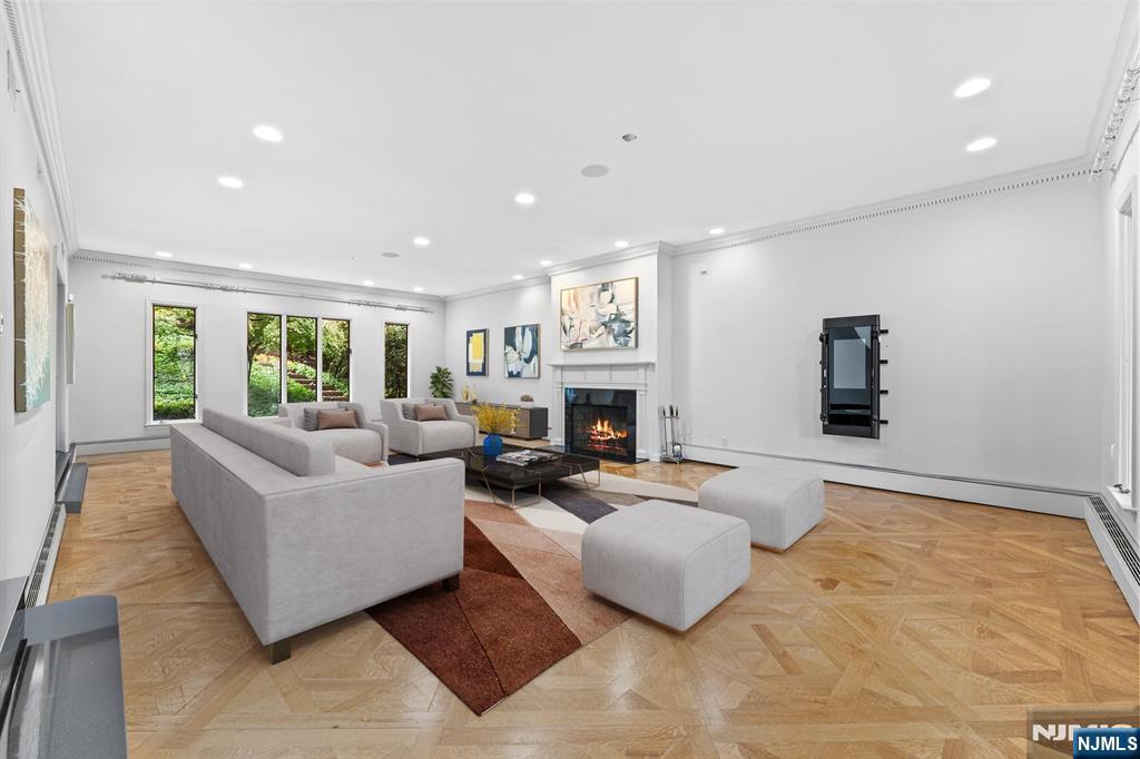 8 Stanton Road