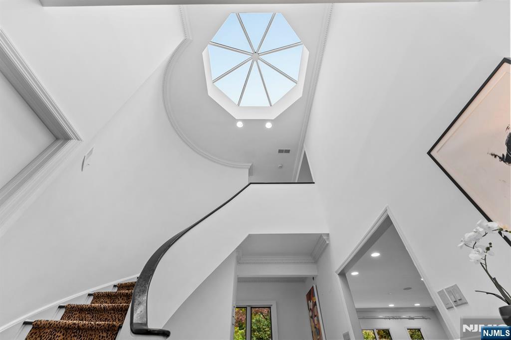 8 Stanton Road