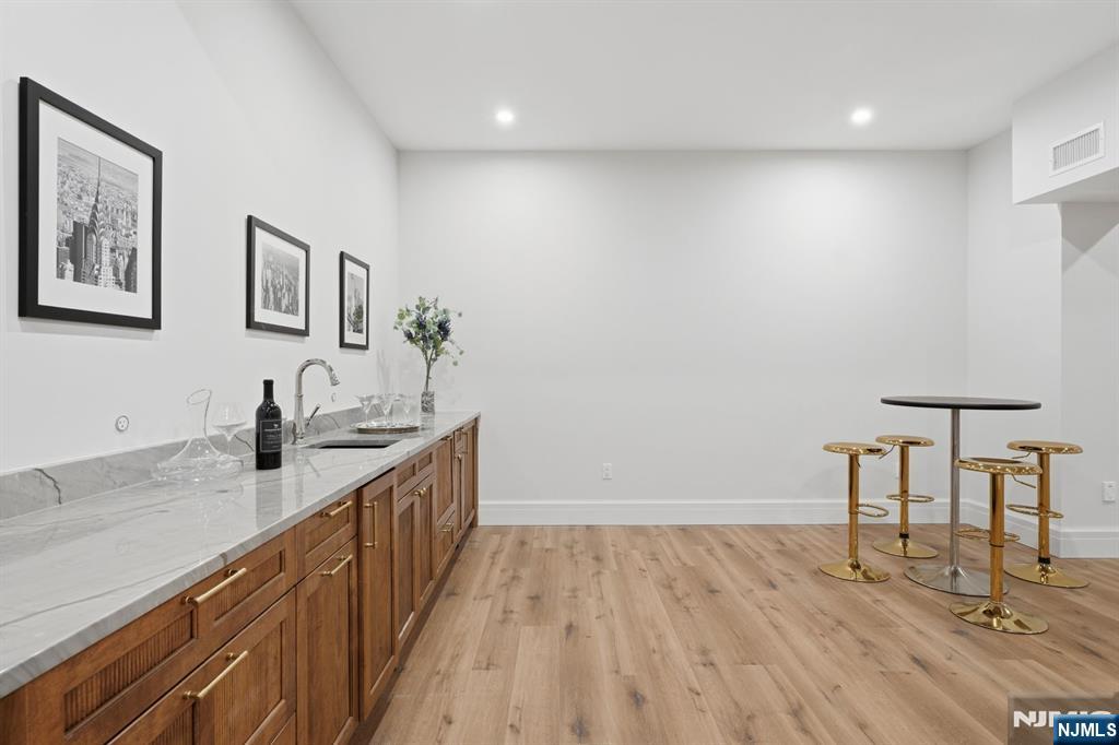 68 Grandview Avenue