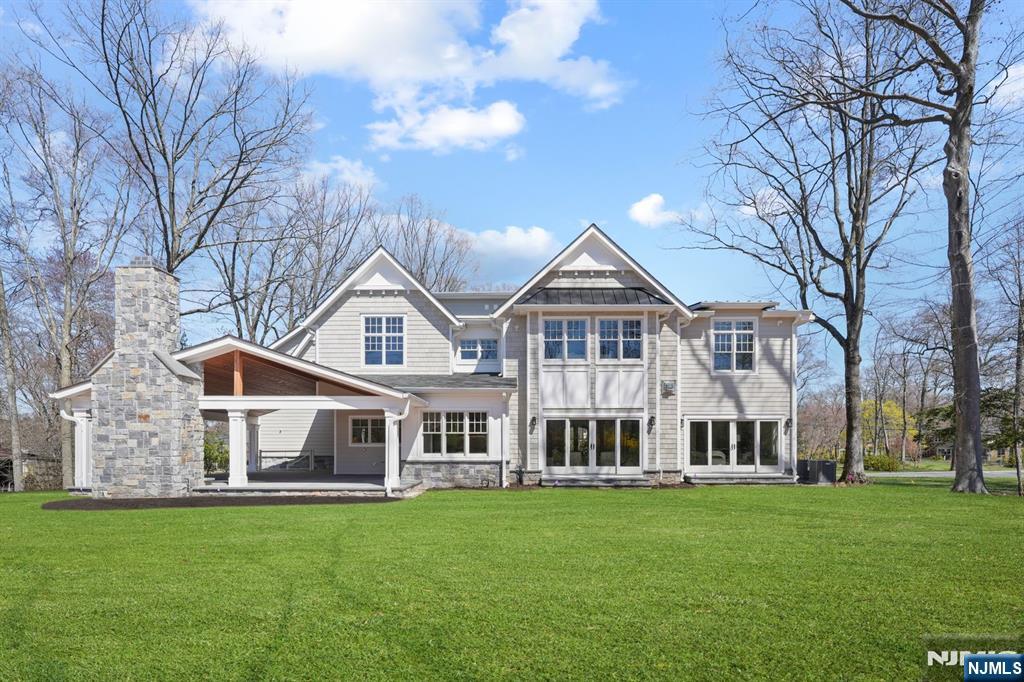 68 Grandview Avenue