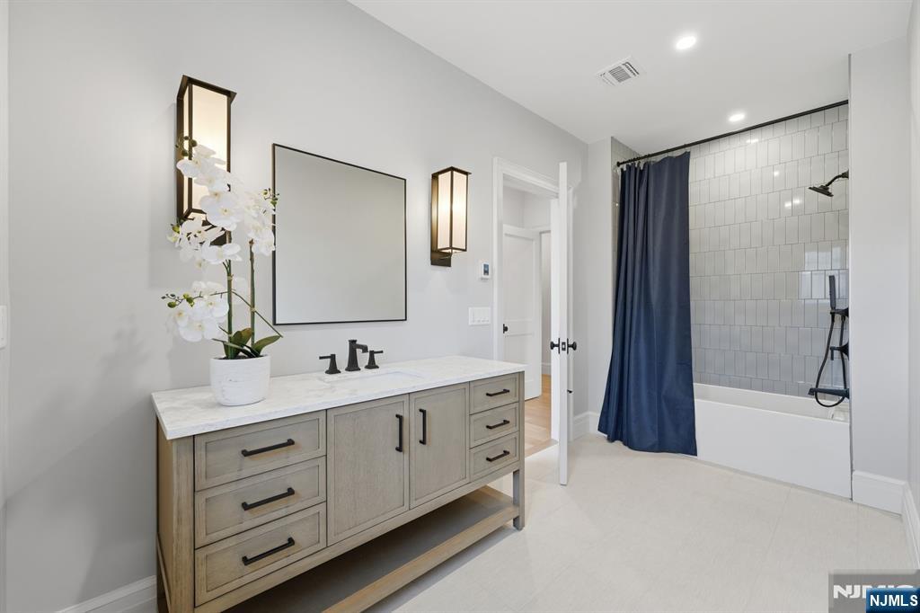 68 Grandview Avenue