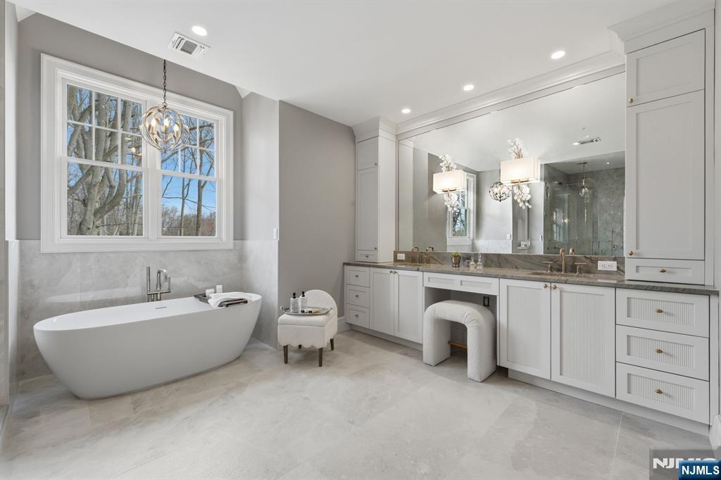 68 Grandview Avenue
